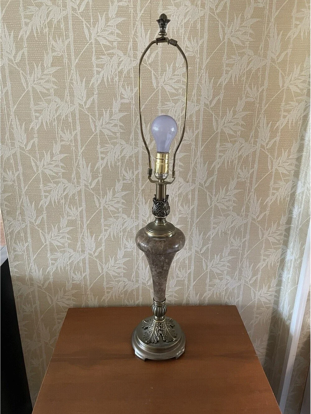 Vintage Marble & Brass Table Lamp – Ornate Base, Art Deco Style